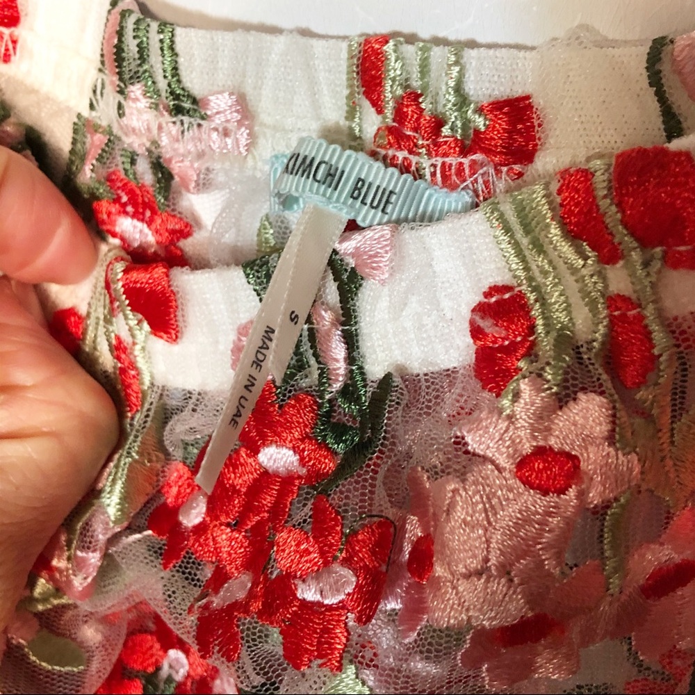 Urban Outfitters Kimchi Blue Mesh Embroidered Top - Picture 7 of 7